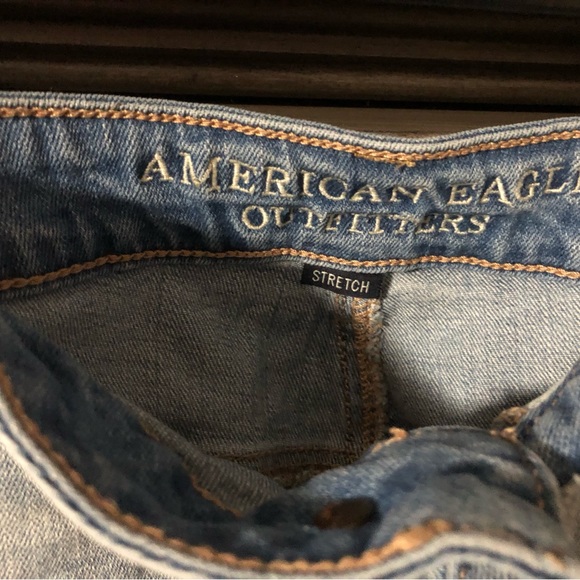 AE Jean Shorts - Picture 4 of 4